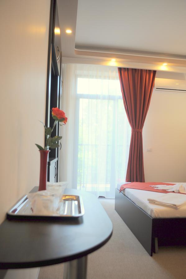 Hotel Evia Эфорие Норд Экстерьер фото