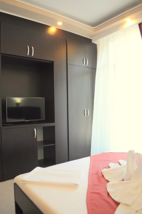 Hotel Evia Эфорие Норд Экстерьер фото